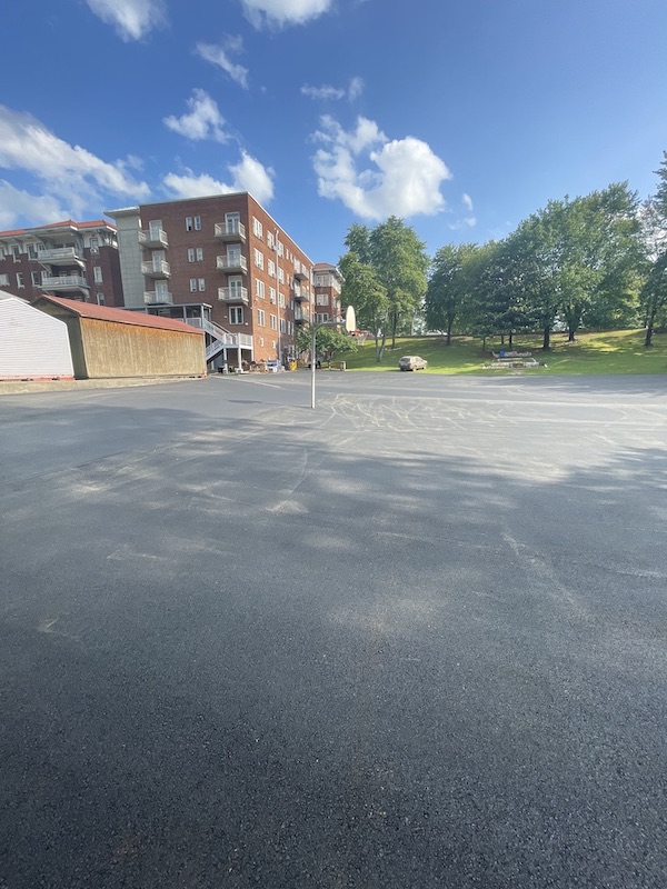 How To Engage Commercial Paving Contractors for Large-Scale Projects