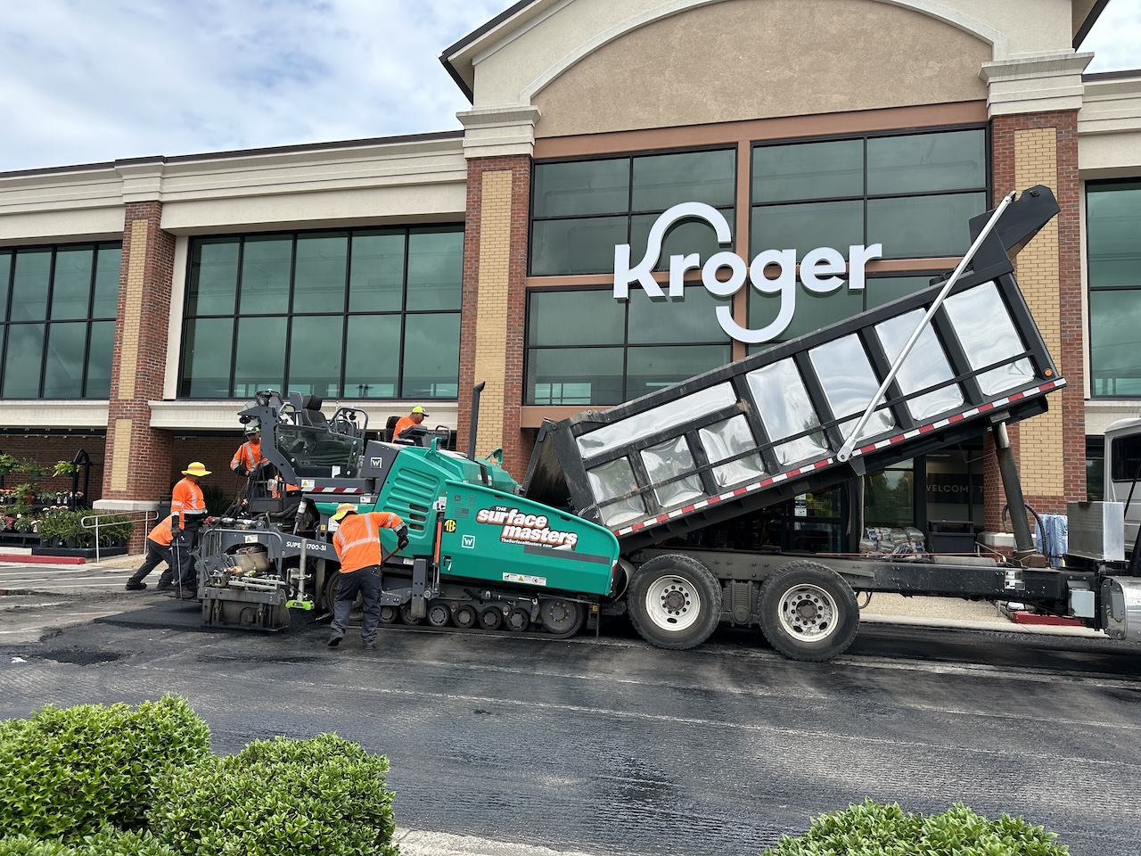 How Often Should You Sealcoat Your Commercial Asphalt Parking Lot